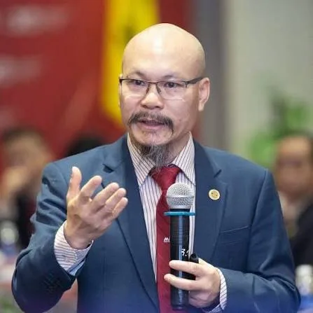 Lữ Thành Long